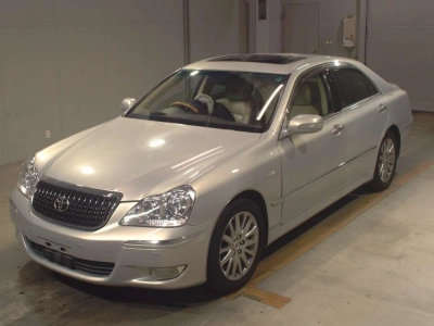 TOYOTA CROWN MAJESTA