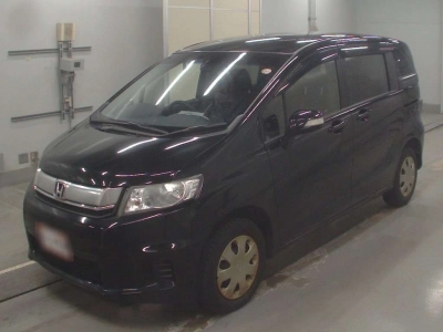 HONDA FREED SPIKE