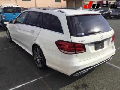 MERCEDES BENZ E CLASS STATION WAGON