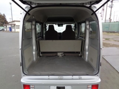 NISSAN NV100 CLIPPER
