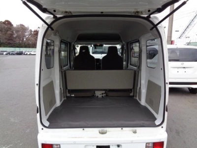 NISSAN NV100 CLIPPER