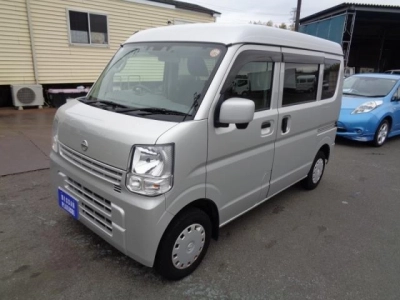 NISSAN NV100 CLIPPER