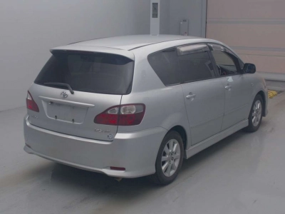 TOYOTA IPSUM