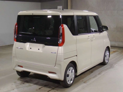 MITSUBISHI EK SPACE