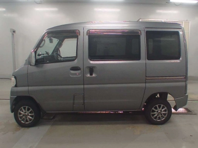 MITSUBISHI MINICAB MIEV