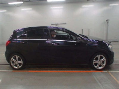 MERCEDES BENZ A CLASS