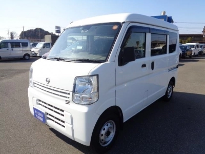 NISSAN CLIPPER VAN