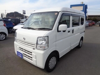 NISSAN CLIPPER VAN
