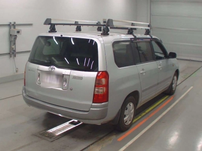 TOYOTA SUCCEED VAN