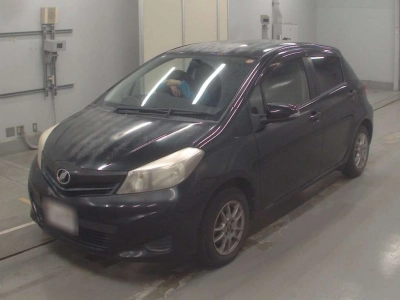 TOYOTA VITZ