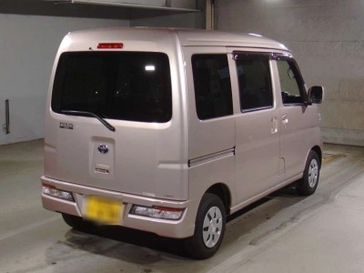 TOYOTA PIXIS VAN