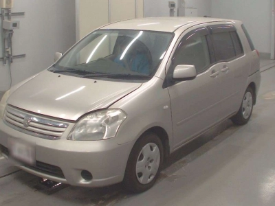 TOYOTA RAUM