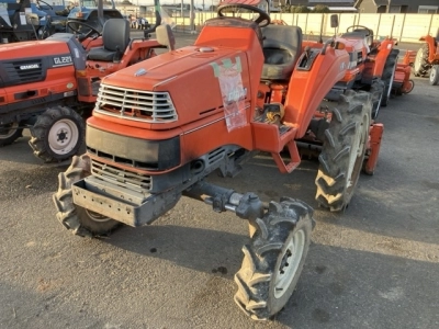 KUBOTA KUBOTA