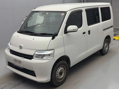 TOYOTA TOWN ACE VAN