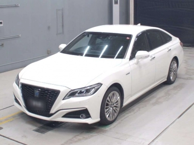 TOYOTA CROWN HYBRID