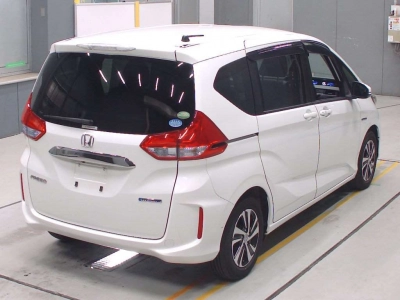 HONDA FREED HYBRID