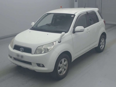 TOYOTA RUSH