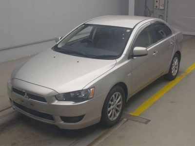 MITSUBISHI GALANT FORTIS