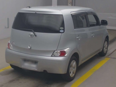 TOYOTA BB