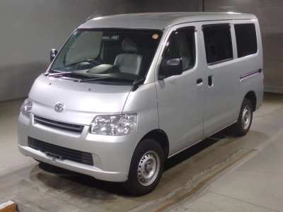 TOYOTA TOWN ACE VAN