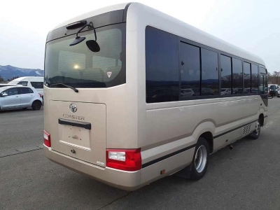 TOYOTA COASTER