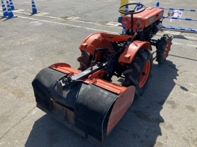 KUBOTA KUBOTA