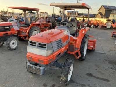 KUBOTA KUBOTA