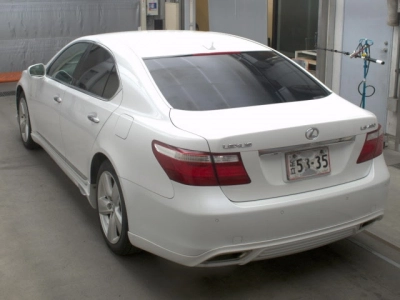LEXUS LS