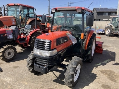 KUBOTA KUBOTA