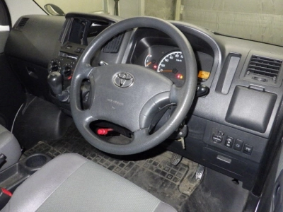 TOYOTA TOWN ACE VAN