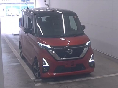 NISSAN ROOX