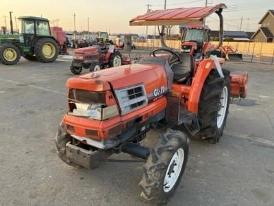 KUBOTA KUBOTA