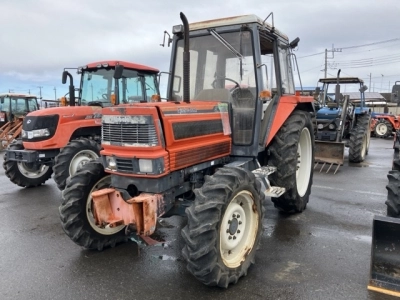 KUBOTA KUBOTA