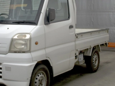 MITSUBISHI MINICAB TRUCK