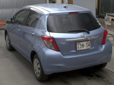TOYOTA VITZ