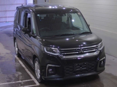 MITSUBISHI DELICA D:2