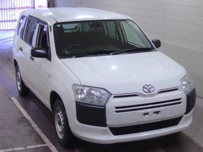 TOYOTA SUCCEED VAN