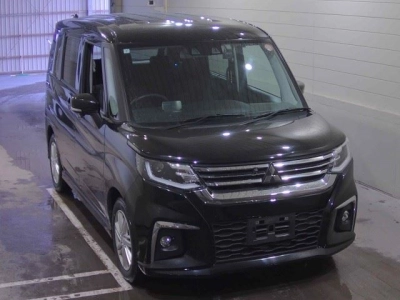 MITSUBISHI DELICA D:2