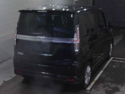 MITSUBISHI DELICA D:2