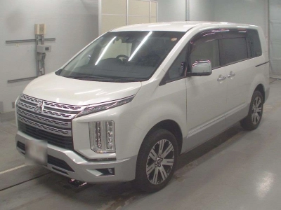 MITSUBISHI DELICA D:5