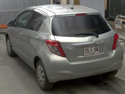 TOYOTA VITZ
