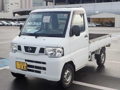 NISSAN NT100 CLIPPER