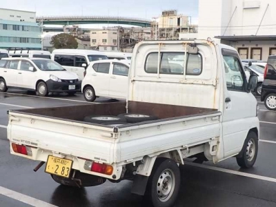 NISSAN NT100 CLIPPER