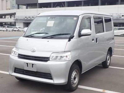 TOYOTA TOWN ACE VAN