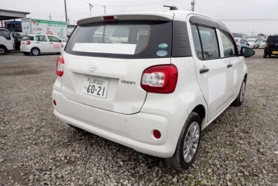 DAIHATSU BOON