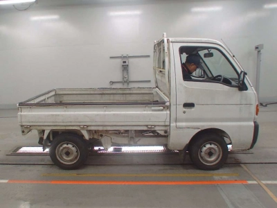 SUZUKI CARRY TRUCK