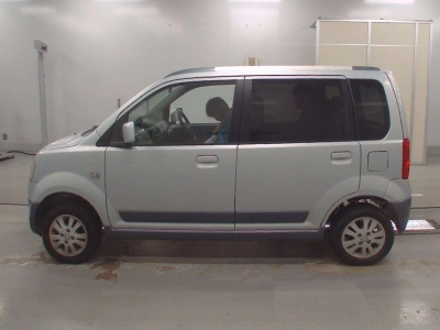 MITSUBISHI EK ACTIVE