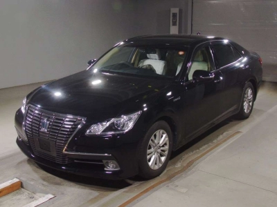TOYOTA CROWN HYBRID