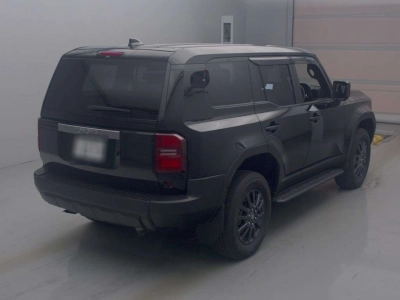 TOYOTA LAND CRUISER 250