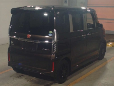 HONDA N BOX CUSTOM